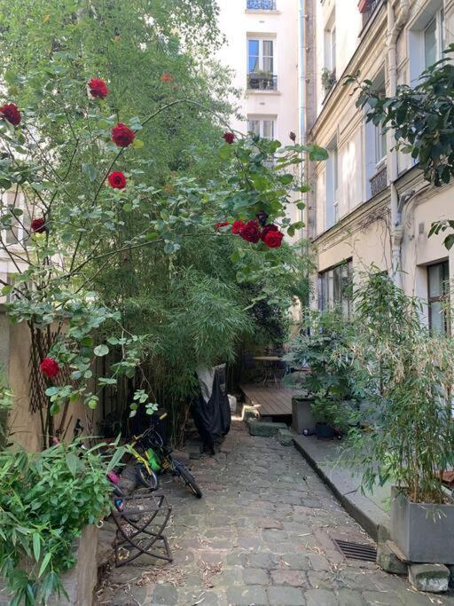 Warm And Cosy Loft In Paris With A Private Outdoor Apartment Exterior photo